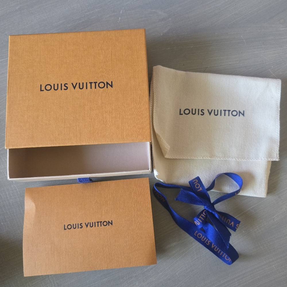 Louis Vuitton Pochette Cles Empreinte Coin Purse Noir box with dustbag &…